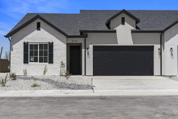 Discover the Rose Bradley Advantage at Rose Village