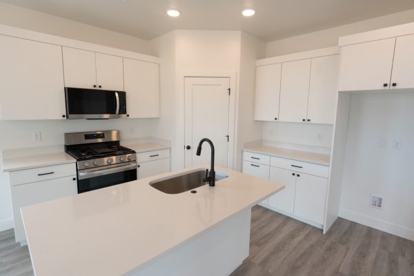 Unlock Your Future with Rose Bradley Homes: Utah’s First-Time Home Buyer Assistance Program